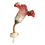 Applique murale ancienne, tulipe en verre rose et mtal argent, 1920