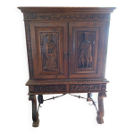 Argentier en bois style renaissance espagnole