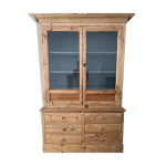 Armoire 2 corps en pin cir, 6 tiroirs formant commode et vitrine au - dessus