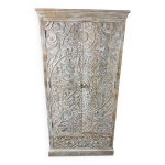 Armoire ancienne en bois blanc