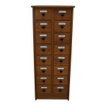Armoire d'apothicaire en chêne allemand avec boucliers en émail, années 1940 Armoire d'apothicaire en chêne allemand avec boucliers en émail, années 1940