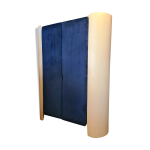 Armoire de jeune fille
