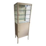 Armoire parisienne vintage, vitrine en m�tal, petite armoire vitrine peinte