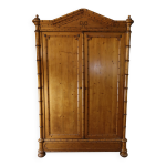 Armoire en pitchpin