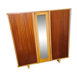 Armoire de poupe vintage