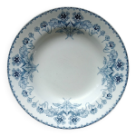 Assiette ancienne creuse, terre de fer modle hlne motif floral, dbut xxeme siecle