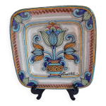 Assiette carre