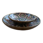 Assiette et coupelle en porcelaine motifs cloisonns cachet hong - kong, chine xxme