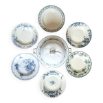 Assiettes creuses anciennes en faence terre de fer avec une soupire