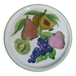Assiette dcorative  suspendre modle les fruits en cramique maille