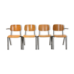Banc d'cole compos de 4 chaises empilables en contreplaqu industriel par marko holland