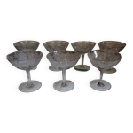 Belle suite de sept coupes  champagne cristal grav de pampres de vigne