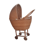 Berceau de poupe en rotin vintage