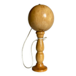 Bilboquet vintage en bois massif