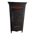 Bonnetière bretonne ancienne sculptée Bonnetière bretonne ancienne sculptée