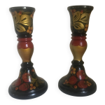 Bougeoirs en bois vernis
