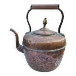 Bouilloire en cuivre. xix�me