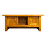 Buffet bas brutaliste en orme massif