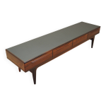 Buffet bas en palissandre, design danois, annes 1970, production : danemark