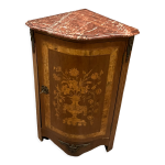 Buffet d'encoignure dcor marquet au vase fleuri de style louis xvi