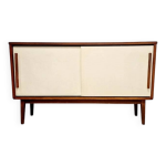 Buffet su�dois en teck du milieu du si�cle avec portes synth�tiques blanches