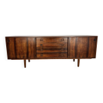 Buffet vintage danois en palissandre avec portes coulissantes en teck, datant des ann�es 1960.
