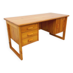 Bureau de direction pieds traneau vintage en pin des annes 60 70