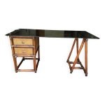 Bureau en rotin et cannage des annes 60.