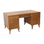 Bureau vintage en noyer fabriqué dans les années 1950 Bureau vintage en noyer fabriqué dans les années 1950