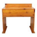 Bureau vintage en pin avec pieds luge des annes 70 80