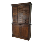Cabinet de notaire ancien