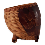 Cache - pot chouette en osier et rotin années 70 Cache - pot chouette en osier et rotin années 70