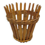 Cache pot vintage en bambou et osier Cache pot vintage en bambou et osier