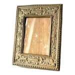 Cadre antique en métal en laiton de style baroque Cadre antique en métal en laiton de style baroque