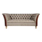 Canapé chesterfield en cuir, tissu et bois Canapé chesterfield en cuir, tissu et bois
