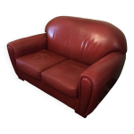 Canap club en cuir rouge