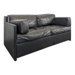 Canapé convertible en cuir noir garniture en plumes d'oies Canapé convertible en cuir noir garniture en plumes d'oies