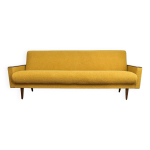 Canapé pliant jaune de style scandinave, années 1960 Canapé pliant jaune de style scandinave, années 1960