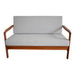 Canapé scandinave deux places, gris clair Canapé scandinave deux places, gris clair