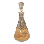 Carafe piriforme en cristal taill�