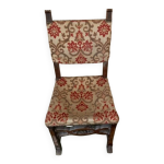 Chaise ancienne en bois avec tapisserie