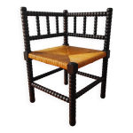 Chaise d'angle ancienne en bois tourn bobine.