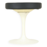 Chaise d'appoint ou tabouret par eero saarinen pour knoll annes 1960