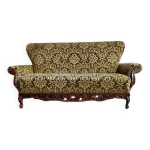Chaise baroque vintage avec un riche motif floral