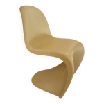 Chaise design en plastique style panton Chaise design en plastique style panton