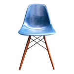 Chaise eames dsw par herman miller