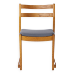 Chaise empilable vintage en ch�ne par carl - ewert ekstr�m design scandinave des ann�es 1960