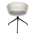 Chaise hay about a chair 20