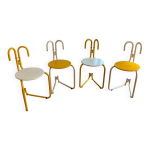 Chaises jaunes