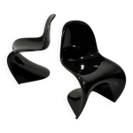 Chaises panton de premire dition, conues par verner panton pour herman miller dans les annes 1960. ...